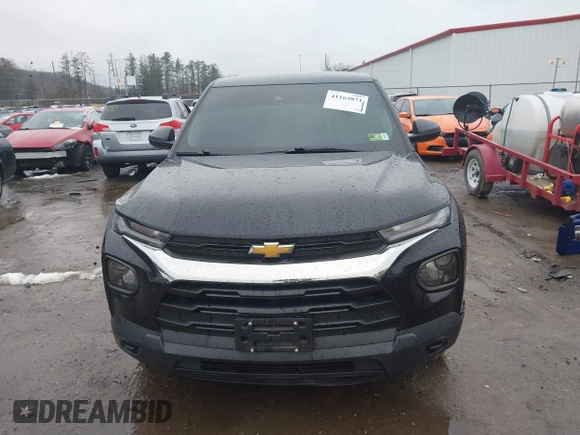 2021 Chevrolet TrailBlazer LS with VIN KL79MNSL7MB062440, listed as a IAAI auction lot 41164871 with 67,880 mi miles. Bid and sale history available at carsss.com. Image 12.