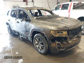 2020 GMC Acadia SLT with VIN 1GKKNMLSXLZ111304, listed as a IAAI auction lot 41267103 with Not Provided miles and . Bid and sale history available at carsss.com. Image 1.