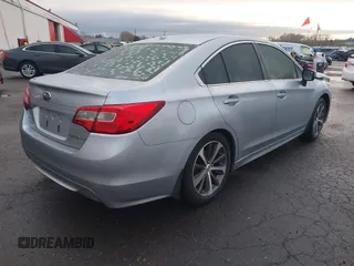 2015 Subaru Legacy Limited z VIN 4S3BNAL69F3069048, wystawiony jako IAAI lot #41579350 z przebiegiem 137 475 mil mil oraz . Historia ofert i sprzedaży dostępna na DreamBid. Obrazek 4.