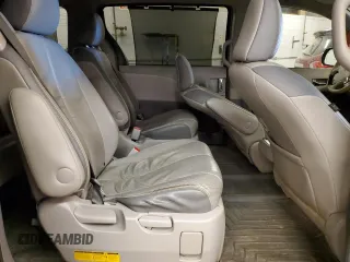 2011 Toyota Sienna XLE AAS with VIN 5TDYK3DC9BS020976, listed as a Copart auction lot 46280905 with 258,265 mi miles and Salvage Title. Bid and sale history available at DreamBid. Image 11.