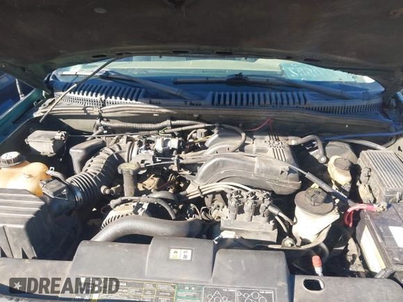 2003 Ford Explorer XLS z VIN 1FMZU62K13UB68767, wystawiony jako IAAI lot #40780973 z przebiegiem Nie podano mil oraz . Historia ofert i sprzedaży dostępna na DreamBid. Obrazek 10.