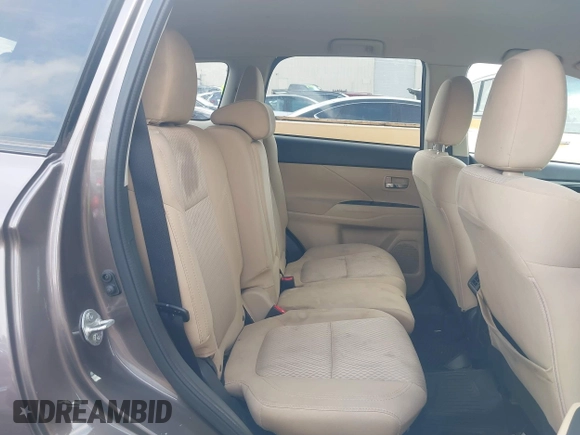2020 Mitsubishi Outlander ES with VIN JA4AD2A32LZ038644, listed as a IAAI auction lot 42106213 with 61,919 mi miles and . Bid and sale history available at DreamBid. Image 8.
