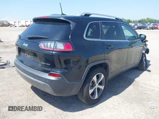 2019 Jeep Cherokee Limited z VIN 1C4PJLDB5KD469816, wystawiony jako IAAI lot #42245187 z przebiegiem 50 387 mil mil oraz . Historia ofert i sprzedaży dostępna na DreamBid. Obrazek 4.