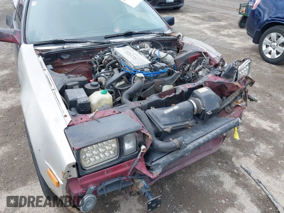 1986 Nissan 300ZX z VIN JN1HZ14S4GX140955, wystawiony jako IAAI lot #41935505 z przebiegiem 144 917 mil mil oraz . Historia ofert i sprzedaży dostępna na DreamBid. Obrazek 16.