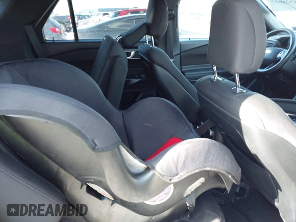 2020 Ford Explorer XLT z VIN 1FMSK8DH1LGC07778, wystawiony jako IAAI lot #41526657 z przebiegiem 65 299 mil mil oraz . Historia ofert i sprzedaży dostępna na DreamBid. Obrazek 8.
