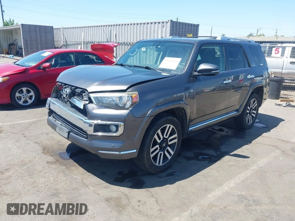 2017 Toyota 4Runner SR5 z VIN JTEBU5JR6H5417298, wystawiony jako IAAI lot #42464895 z przebiegiem 144 266 mil mil oraz . Historia ofert i sprzedaży dostępna na DreamBid. Obrazek 18.