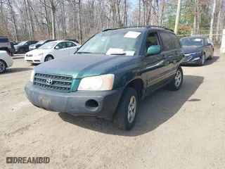 2001 Toyota Highlander with VIN JTEGF21A210024068, listed as a IAAI auction lot 41821786 with 317,494 mi miles. Bid and sale history available at carsss.com. Image 2.