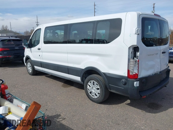 2024 Ford Transit Passenger XL с VIN 1FBAX2Y82RKA83460, выставлен на аукционе IAAI как лот 41840551 с пробегом 19 106 миль миль и . История ставок и продаж доступна на DreamBid. Изображение 3.