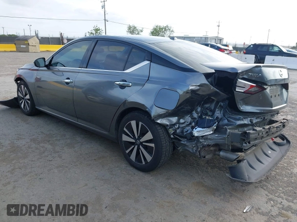 2019 Nissan Altima SL with VIN 1N4BL4EV4KC253275, listed as a IAAI auction lot 42041867 with 70,429 mi miles and . Bid and sale history available at DreamBid. Image 3.