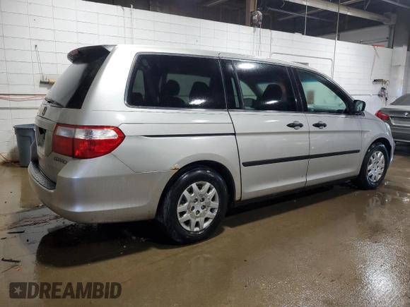 2005 Honda Odyssey LX with VIN 5FNRL38285B031835, listed as a Copart auction lot 49467425 with 226,140 mi miles and Clean Title. Bid and sale history available at carsss.com. Image 3.