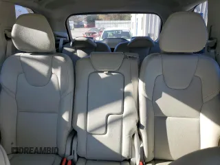 2017 Volvo XC90 Momentum с VIN YV4A22PKXH1155305, выставлен на аукционе Copart как лот 86155354 с пробегом 82 265 миль миль и Списание • Salvage title. История ставок и продаж доступна на DreamBid. Изображение 10.