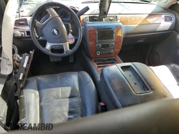 2007 Chevrolet Tahoe LT with VIN 1GNFC13017R293553, listed as a Copart auction lot 65418445 with 267,110 mi miles and Salvage title. Bid and sale history available at DreamBid. Image 8.