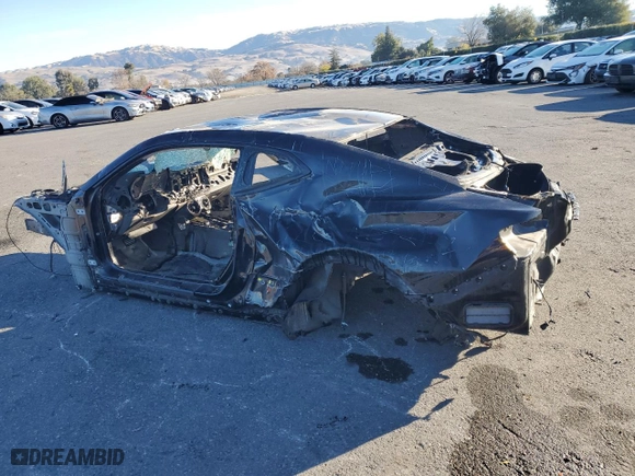 2019 Chevrolet Camaro ZL1 with VIN 1G1FK1R68K0113076, listed as a Copart auction lot 71714264 with 0 mi miles and Salvage Title. Bid and sale history available at carsss.com. Image 2.