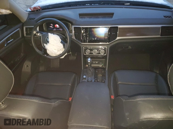 2019 Volkswagen Atlas SEL with VIN 1V2MR2CA5KC611651, listed as a Copart auction lot 86368654 with 54,066 mi miles and Salvage title. Bid and sale history available at DreamBid. Image 8.