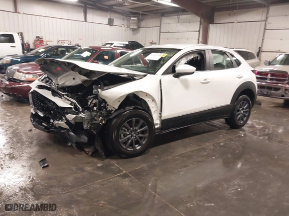 2024 Mazda CX-30 2.5 S with VIN 3MVDMBAM1RM720211, listed as a IAAI auction lot 41186998 with 773 mi miles. Bid and sale history available at carsss.com. Image 17.