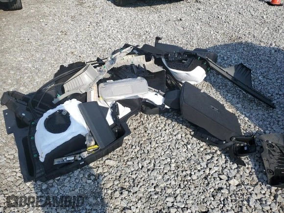 2019 Acura RDX с VIN 5J8TC2H38KL003052, выставлен на аукционе Copart как лот 62498525 с пробегом 26 998 миль миль и Списание • Salvage title. История ставок и продаж доступна на DreamBid. Изображение 13.