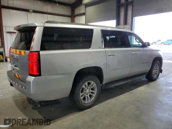 2020 Chevrolet Suburban LT z VIN 1GNSKHKC6LR274514, wystawiony jako Copart lot #55775945 z przebiegiem 268 319 mil mil oraz Czysty tytuł • Clean title. Historia ofert i sprzedaży dostępna na DreamBid. Obrazek 3.