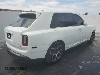 2020 Rolls-Royce Cullinan z VIN SLATV4C00LU202245, wystawiony jako Copart lot #53094575 z przebiegiem 30 809 mil mil oraz Szkody całkowita. Historia ofert i sprzedaży dostępna na DreamBid. Obrazek 3.