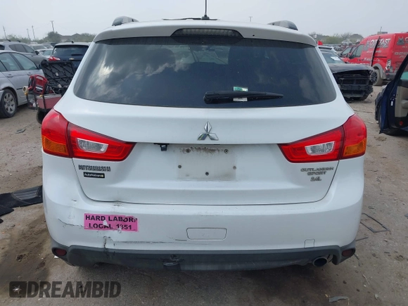 2015 Mitsubishi Outlander Sport 2.4 GT with VIN 4A4AP4AW0FE029030, listed as a IAAI auction lot 41782629 with 230,670 mi miles. Bid and sale history available at carsss.com. Image 16.