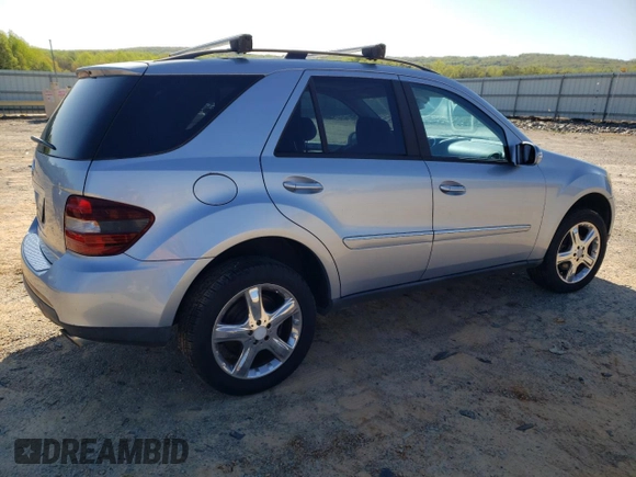 2006 Mercedes-Benz M 350 with VIN 4JGBB86E16A047315, listed as a Copart auction lot 52082345 with 85,411 mi miles and Salvage Title. Bid and sale history available at DreamBid. Image 3.