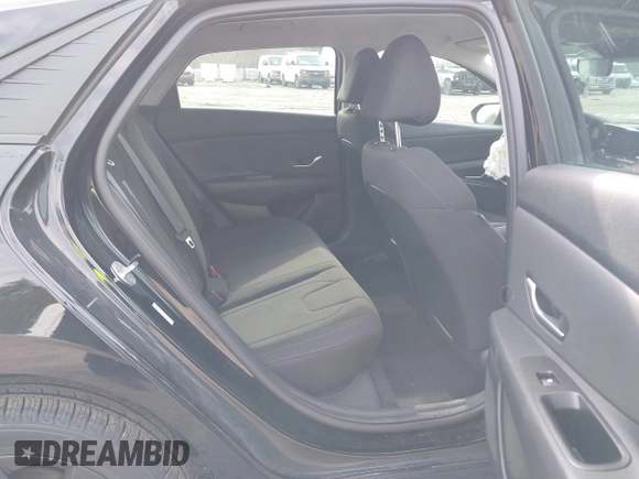 2022 Hyundai Elantra SEL z VIN KMHLS4AG8NU340311, wystawiony jako IAAI lot #42041259 z przebiegiem 37 144 mil mil oraz . Historia ofert i sprzedaży dostępna na DreamBid. Obrazek 8.