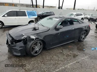 2019 Mercedes-Benz E 450 z VIN WDD1J6HB7KF106896, wystawiony jako Copart lot #45370425 z przebiegiem 38 462 mil mil oraz Szkoda całkowita • Salvage title. Historia ofert i sprzedaży dostępna na DreamBid. Obrazek 1.