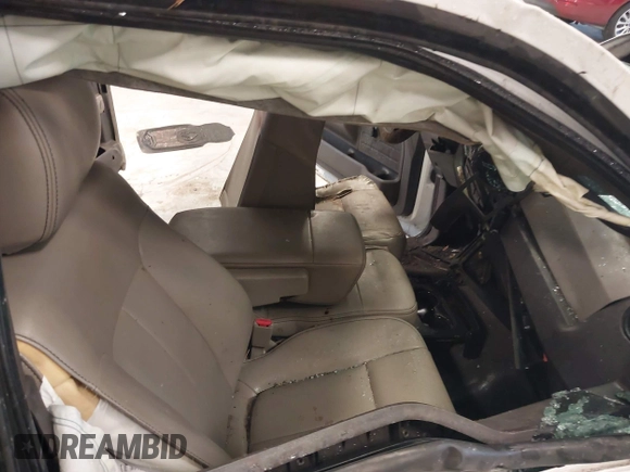 2010 Ford F-150 XL с VIN 1FTEX1CW7AFC92235, выставлен на аукционе IAAI как лот 41618357 с пробегом Не указан миль и . История ставок и продаж доступна на DreamBid. Изображение 5.