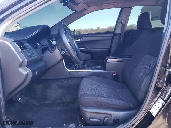 2015 Toyota Camry Hybrid LE with VIN 4T1BD1FK1FU153298, listed as a Copart auction lot 49850235 with 85,261 mi miles and Clean Title. Bid and sale history available at carsss.com. Image 7.