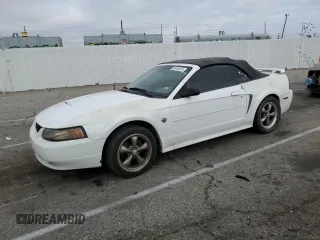 2004 Ford Mustang Deluxe with VIN 1FAFP44454F123067, listed as a Copart auction lot 86784474 with 161,541 mi miles and Salvage Title. Bid and sale history available at carsss.com. Image 1.
