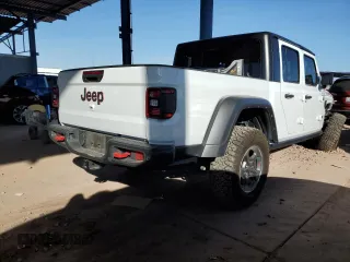 2022 Jeep Gladiator Rubicon with VIN 1C6JJTBG3NL103293, listed as a Copart auction lot 45599755 with Not provided miles and Salvage title. Bid and sale history available at DreamBid. Image 3.