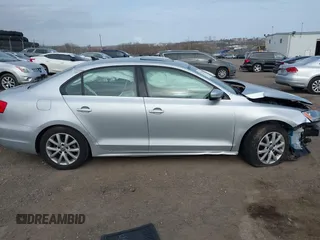 2014 Volkswagen Jetta Sedan SE w/Connectivity/Sunroof PZEV with VIN 3VWD17AJ5EM362888, listed as a IAAI auction lot 41787904 with 143,332 mi miles. Bid and sale history available at carsss.com. Image 13.