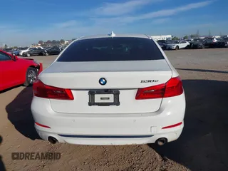 2019 BMW 5 Series 530e with VIN WBAJA9C59KB393045, listed as a IAAI auction lot 40994533 with 64,070 mi miles and . Bid and sale history available at DreamBid. Image 16.