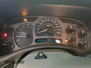 2003 GMC Yukon Denali z VIN 1GKEK63U23J136487, wystawiony jako Copart lot #57974035 z przebiegiem 280 637 mil mil oraz Tytuł czysty. Historia ofert i sprzedaży dostępna na DreamBid. Obrazek 9.
