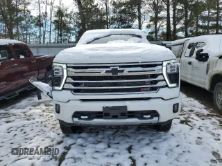 2024 Chevrolet Silverado 3500HD High Country with VIN 1GC4YVEY7RF383855, listed as a Copart auction lot 87835935 with 17,133 mi miles and Salvage Title. Bid and sale history available at carsss.com. Image 5.