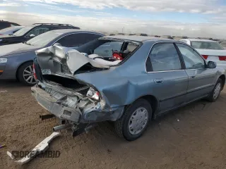 1995 Honda Accord LX w/ABS with VIN JHMCD5639SC023485, listed as a Copart auction lot 87400734 with 120,434 mi miles and Salvage Title. Bid and sale history available at carsss.com. Image 3.