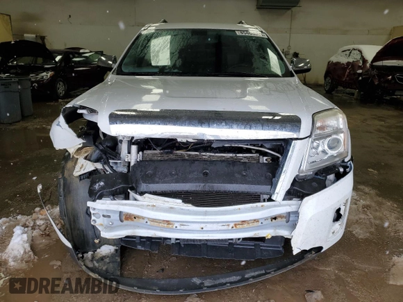 2011 GMC Terrain SLT-2 with VIN 2CTFLXE53B6312648, listed as a Copart auction lot 85468614 with 196,889 mi miles and Clean Title. Bid and sale history available at carsss.com. Image 5.