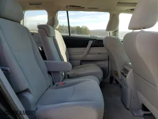 2010 Toyota Highlander with VIN 5TDBK3EH8AS034964, listed as a Copart auction lot 45727895 with 174,320 mi miles and Salvage Title. Bid and sale history available at carsss.com. Image 11.