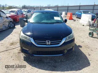 2014 Honda Accord EX-L with VIN 1HGCR2F89EA050202, listed as a IAAI auction lot 41785779 with 193,601 mi miles and . Bid and sale history available at carsss.com. Image 12.
