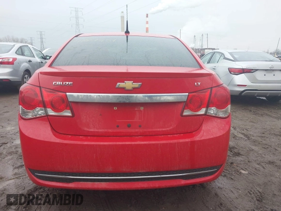 2014 Chevrolet Cruze 2LT z VIN 1G1PE5SB3E7278295, wystawiony jako IAAI lot #41517451 z przebiegiem 95 085 mil mil oraz . Historia ofert i sprzedaży dostępna na DreamBid. Obrazek 16.