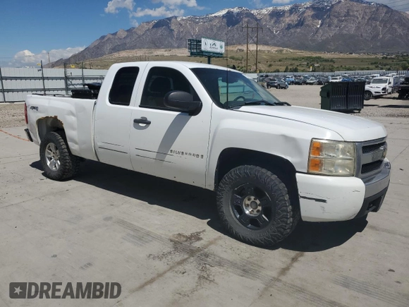 2008 Chevrolet Silverado 1500 LTZ with VIN 2GCEK19J381217642, listed as a Copart auction lot 55241235 with 503,321 mi miles and Clean Title. Bid and sale history available at DreamBid. Image 4.