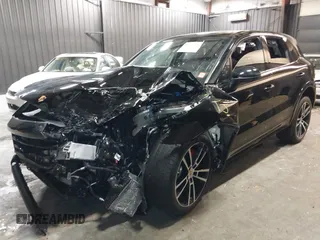 2024 Porsche Cayenne S с VIN WP1AL2AY3RDA32831, выставлен на аукционе IAAI как лот 40750798 с пробегом Не указан миль и . История ставок и продаж доступна на DreamBid. Изображение 2.