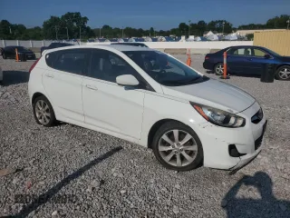 2012 Hyundai Accent SE with VIN KMHCU5AE4CU009351, listed as a Copart auction lot 61963395 with 138,384 mi miles and Clean title. Bid and sale history available at DreamBid. Image 4.