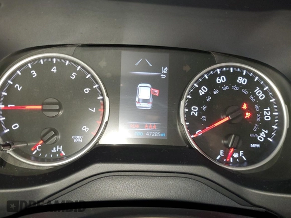 2021 Toyota RAV4 LE with VIN 2T3F1RFV1MC198301, listed as a Copart auction lot 62084275 with 47,285 mi miles and Salvage title. Bid and sale history available at DreamBid. Image 9.