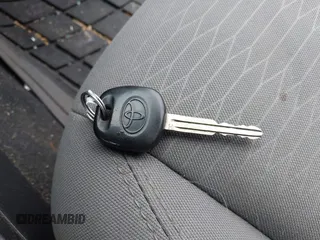 2017 Toyota Tacoma SR z VIN 5TFSX5EN2HX054134, wystawiony jako IAAI lot #42351829 z przebiegiem 98 592 mil mil oraz . Historia ofert i sprzedaży dostępna na DreamBid. Obrazek 11.
