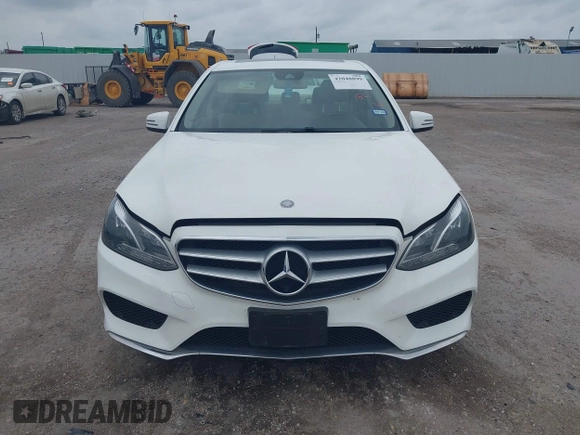 2014 Mercedes-Benz E 350 Sport with VIN WDDHF5KBXEB044358, listed as a IAAI auction lot 42048899 with 115,971 mi miles and . Bid and sale history available at DreamBid. Image 12.