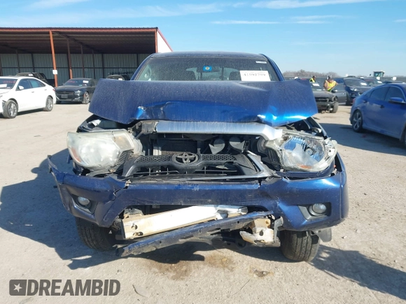2015 Toyota Tacoma with VIN 5TFLU4EN6FX112038, listed as a IAAI auction lot 41592759 with 236,252 mi miles. Bid and sale history available at carsss.com. Image 11.