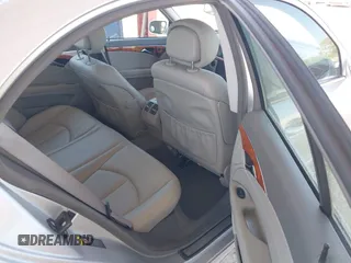 2007 Mercedes-Benz E 350 with VIN WDBUF87X87X223405, listed as a IAAI auction lot 42130506 with 111,028 mi miles and . Bid and sale history available at DreamBid. Image 8.