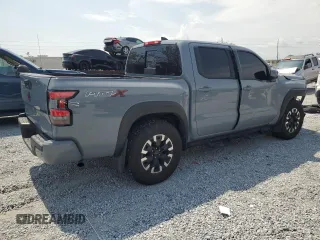 2024 Nissan Frontier SV z VIN 1N6ED1EJ9RN612373, wystawiony jako Copart lot #56167395 z przebiegiem 29 620 mil mil oraz Szkoda całkowita • Salvage title. Historia ofert i sprzedaży dostępna na DreamBid. Obrazek 3.