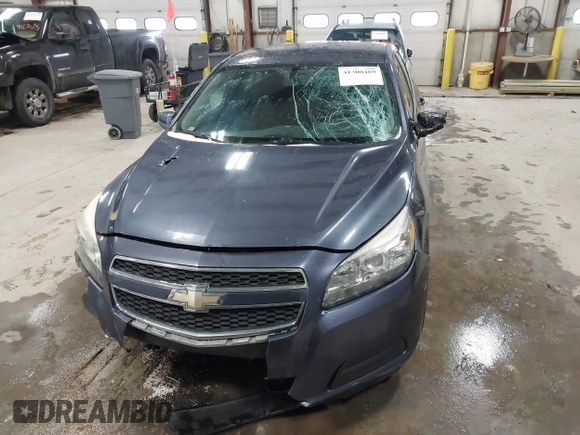 2013 Chevrolet Malibu LT with VIN 1G11C5SA6DF186086, listed as a IAAI auction lot 41300489 with Not Provided miles and . Bid and sale history available at DreamBid. Image 12.
