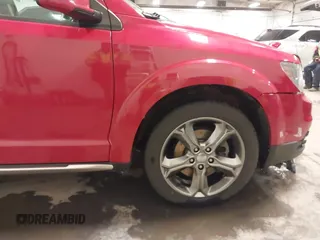 2017 Dodge Journey Crossroad Plus with VIN 3C4PDDGGXHT553461, listed as a IAAI auction lot 41401851 with 123,952 mi miles and . Bid and sale history available at DreamBid. Image 18.